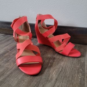 Liz Claiborne Wedge Coral Pink Strappy Heals Size 6.5